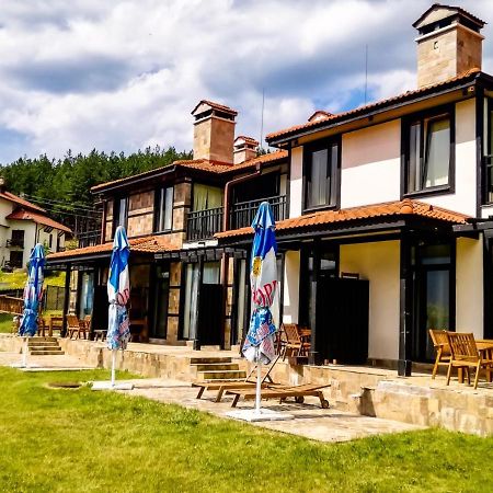 Holiday Village Coop Добринище Екстериор снимка