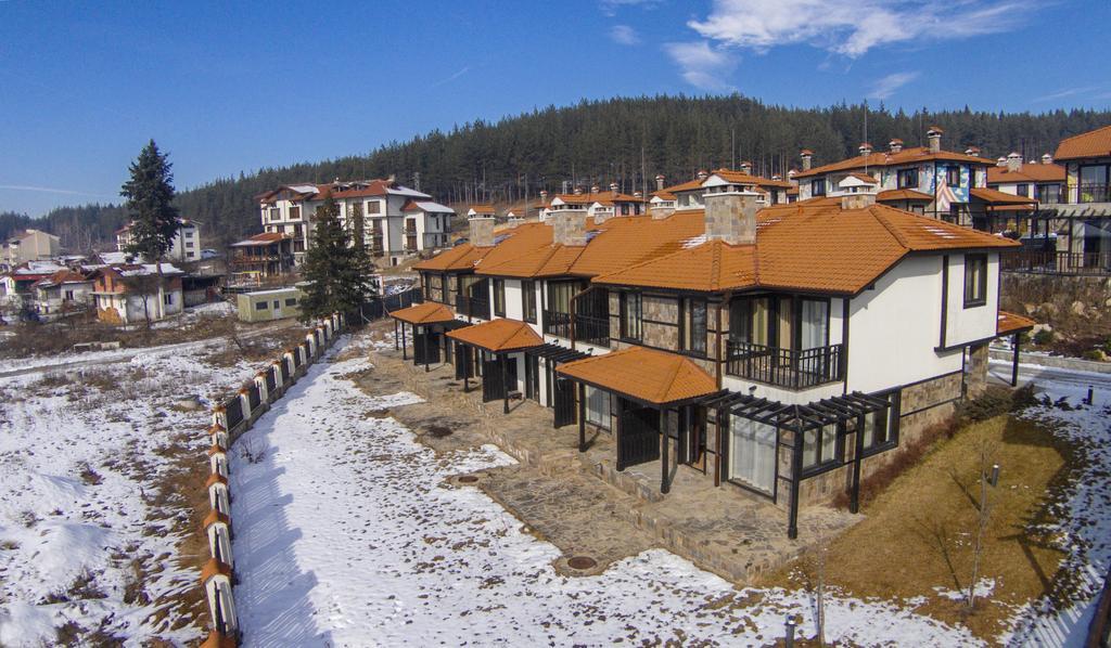 Holiday Village Coop Добринище Екстериор снимка